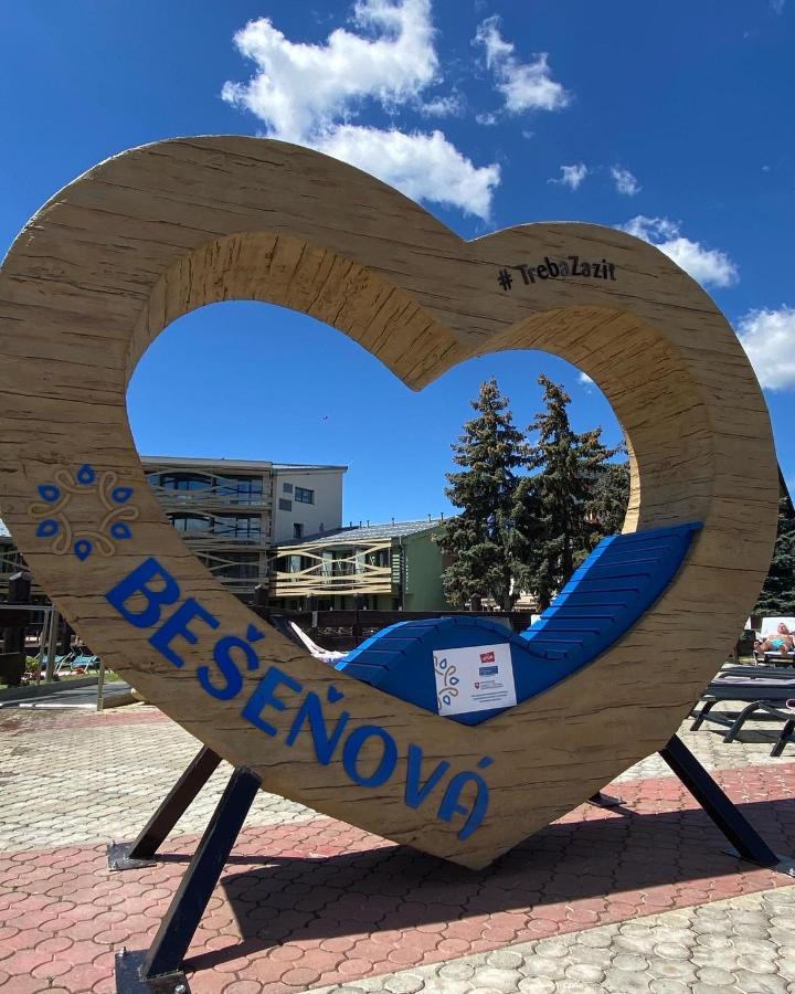 Besenova Apartman Relax Екстериор снимка