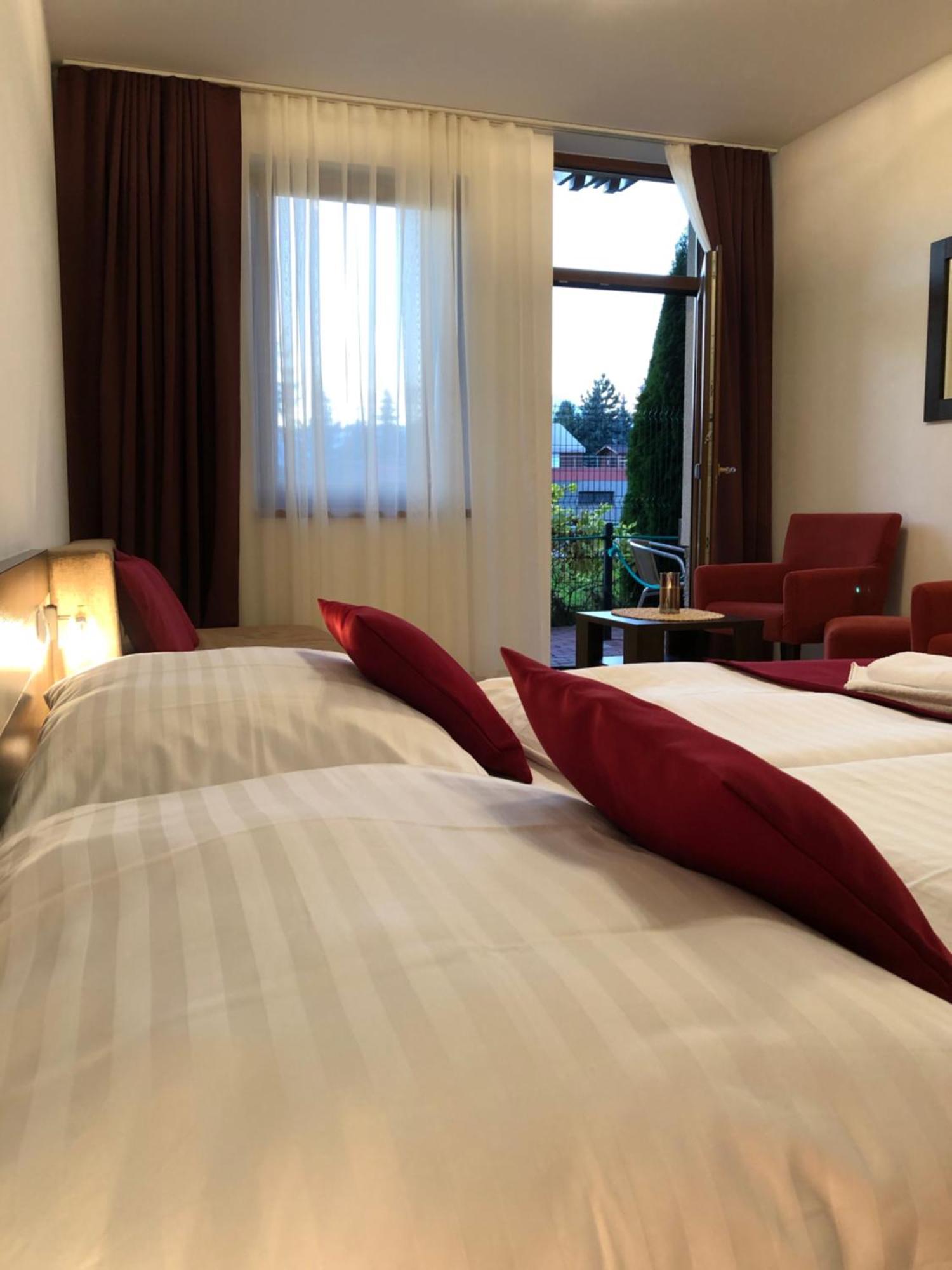 Besenova Apartman Relax Стая снимка